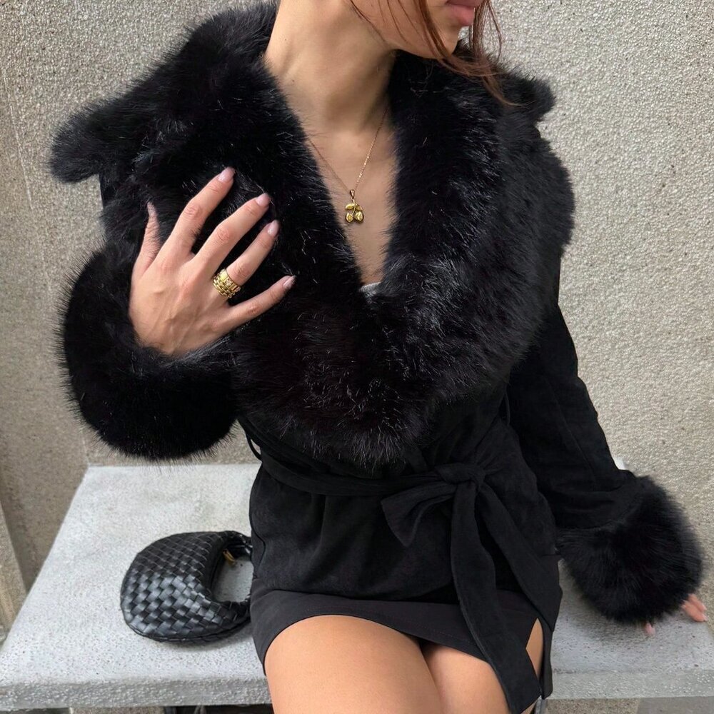 Black Party Women's Lapel Patchwork Faux Fur Cinched Waist Slim Fit Jacket - Picture 2 of 6